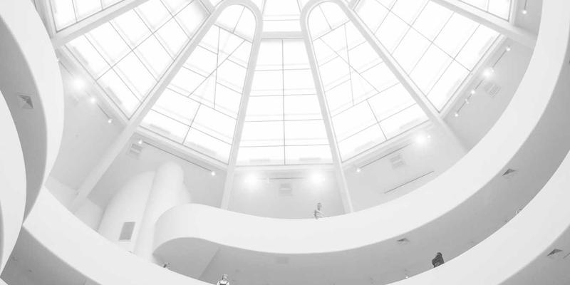 从办公室到居家：职场女性的权力着装心理学，用色彩与剪裁定义你的专业气场