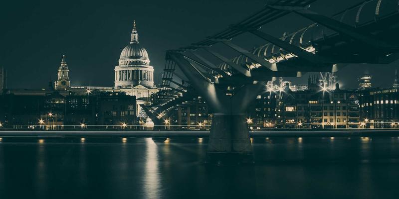 从练功房到街头:芭蕾美学风潮如何重塑日常穿搭与生活美学