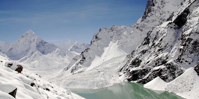 母亲节献礼指南:从HG女士到美妆护肤,为不同年龄段妈妈精选时尚单品的实用攻略